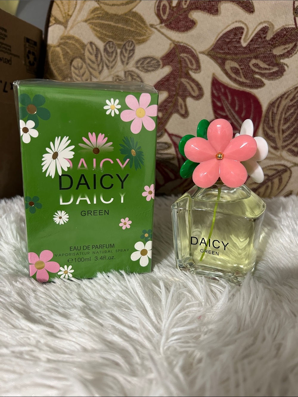 Green Eau de Parfum — Green Bottle with Pink & White Flower Cap